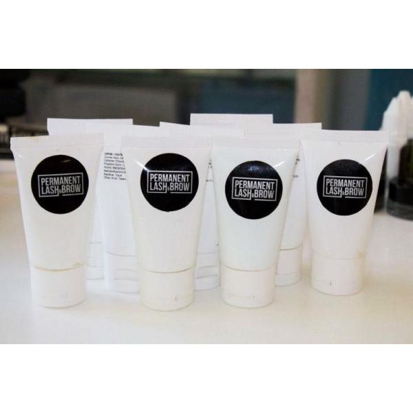 Permanent Lash And Brow Скраб скатка для бровей 30 мл